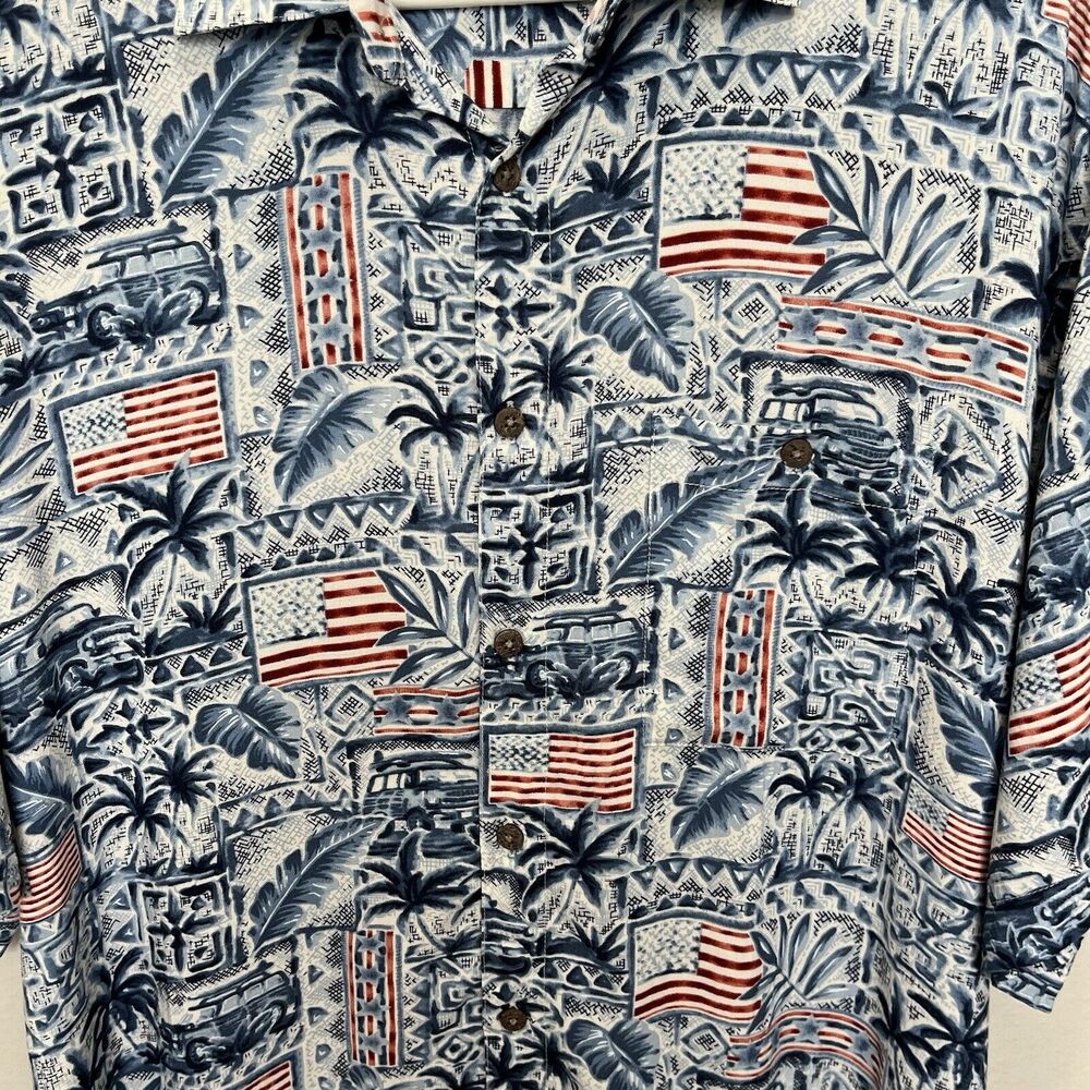 Windham Pointe | Hawaiian Aloha Shirt USA Flag Floral Red White Blue Medium VTG - Picture 3 of 5